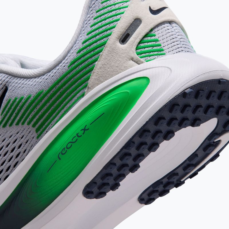 Кросівки для бігу Nike Vomero 18 white/green spark/midnight navy 6