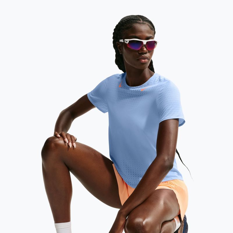 Футболка для бігу жіноча Nike AeroSwift aluminum/atomic pink 4