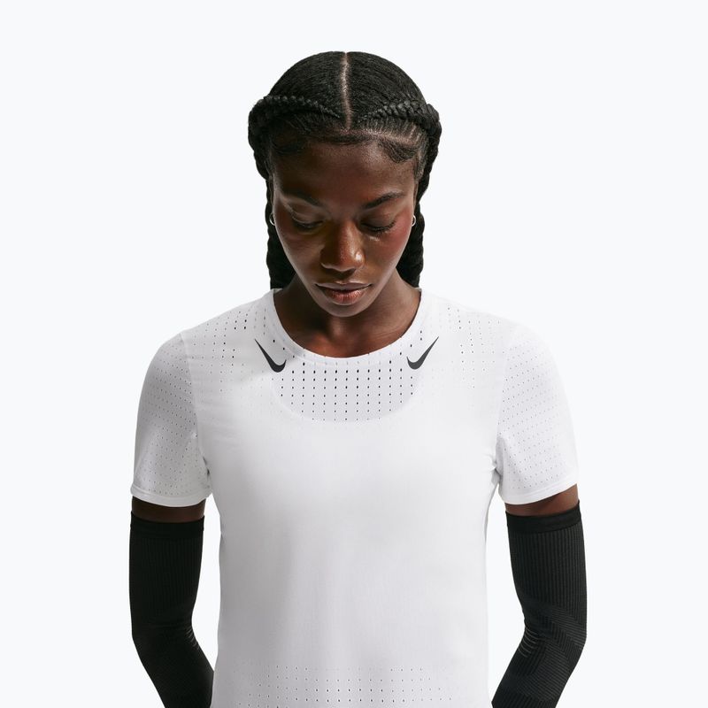 Футболка для бігу жіноча Nike AeroSwift white/black 5