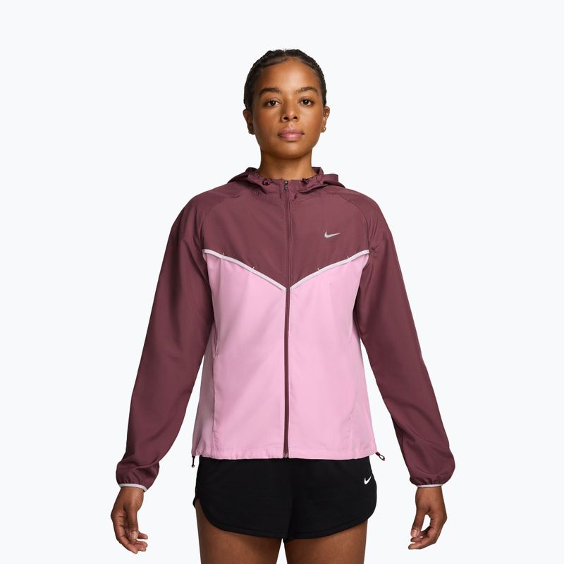Куртка для бігу жіноча Nike Tempo Windrunner pink smoke/pink rise