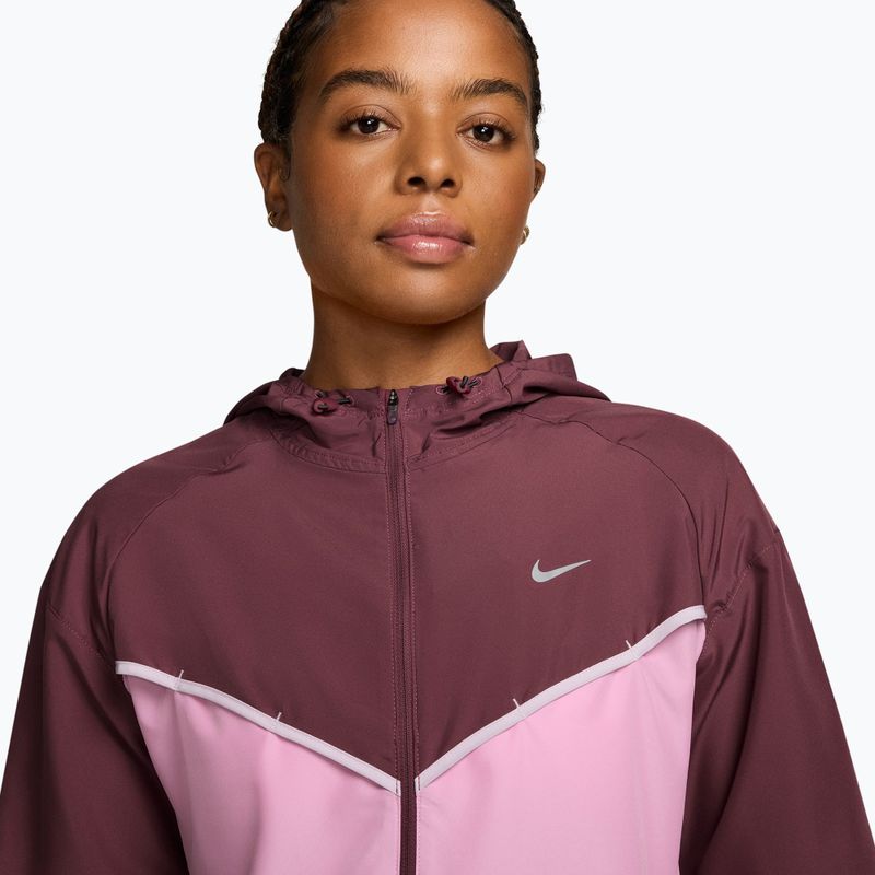 Куртка для бігу жіноча Nike Tempo Windrunner pink smoke/pink rise 3