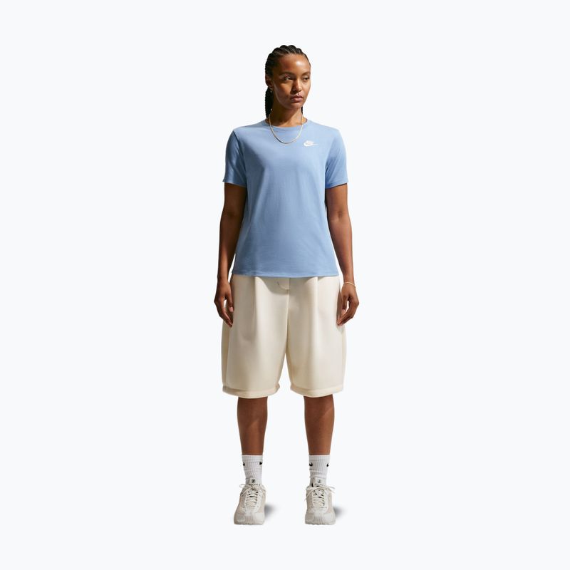 Футболка жіноча Nike Sportswear Club Essentials work blue 7