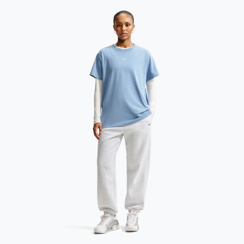 Футболка жіноча Nike Sportswear Classic work blue 2
