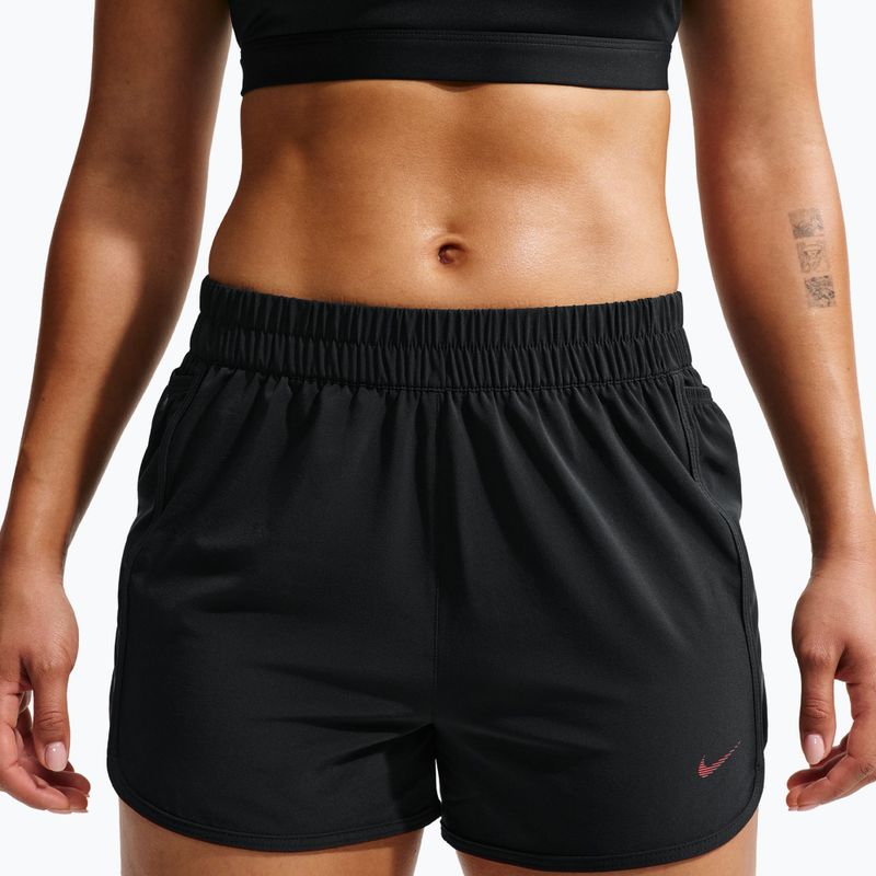 Шорти для тренувань жіночі Nike One black/black/university red 4