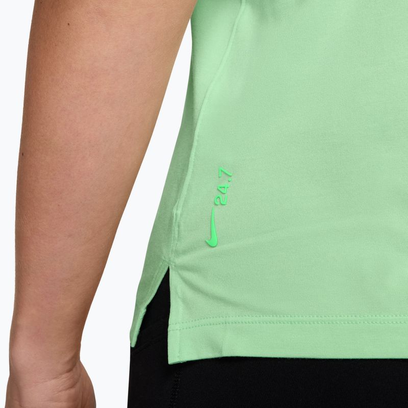 Футболка для тренувань жіноча Nike 24.7 ImpossiblySoft Light cucumber calm/illusion green 3