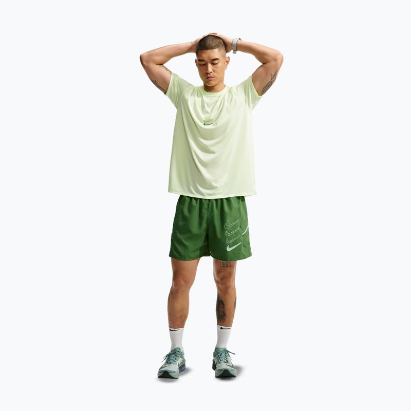Шорти для бігу чоловічі Nike Miler forest green 2