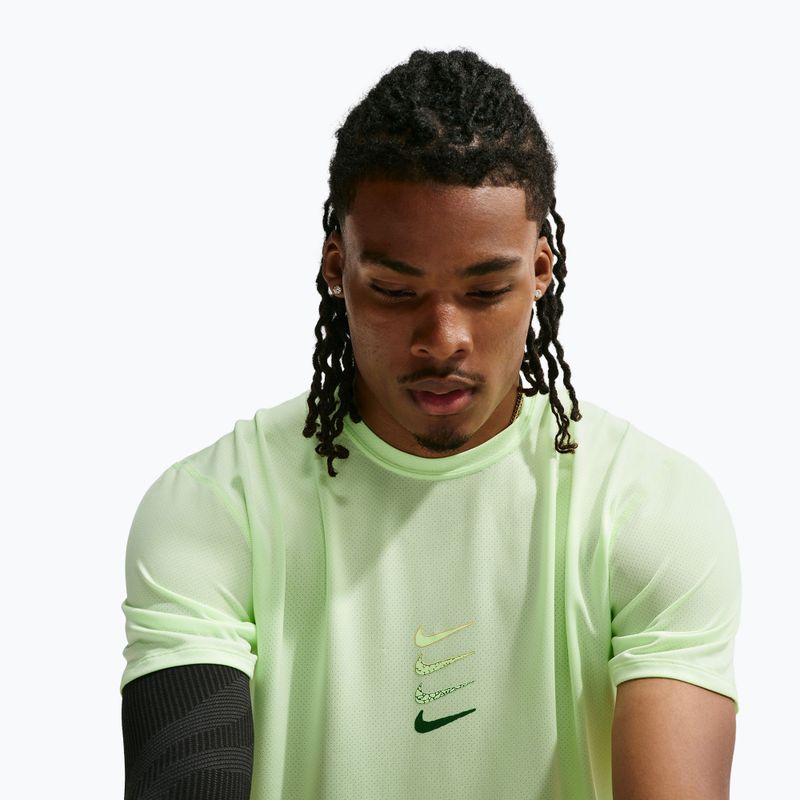 Футболка для бігу чоловіча Nike Dri-Fit Running Top barely volt 5