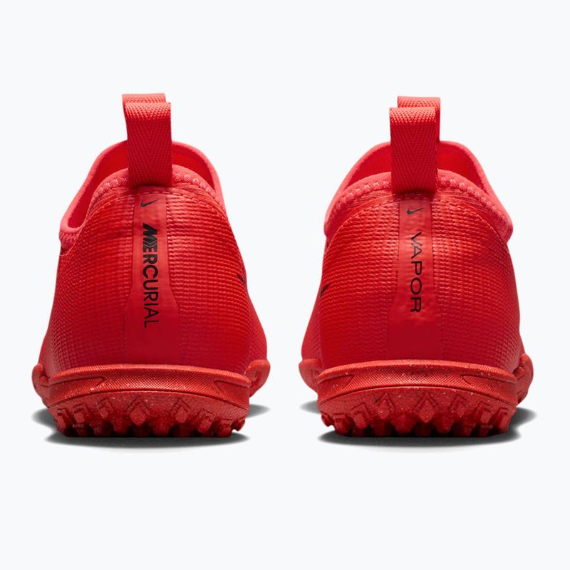 Футбольне взуття дитяче Nike Jr. Mercurial Vapor 17 Academy bright crimson/blur 2