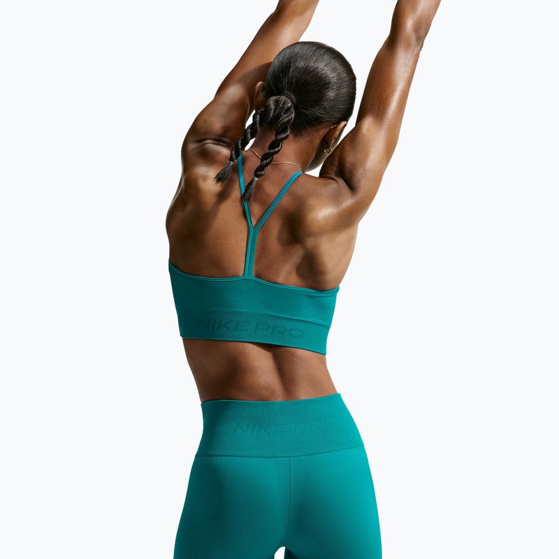 Шорти жіночі Nike Pro Seamless High-Waisted Biker 5" bright spruce 4