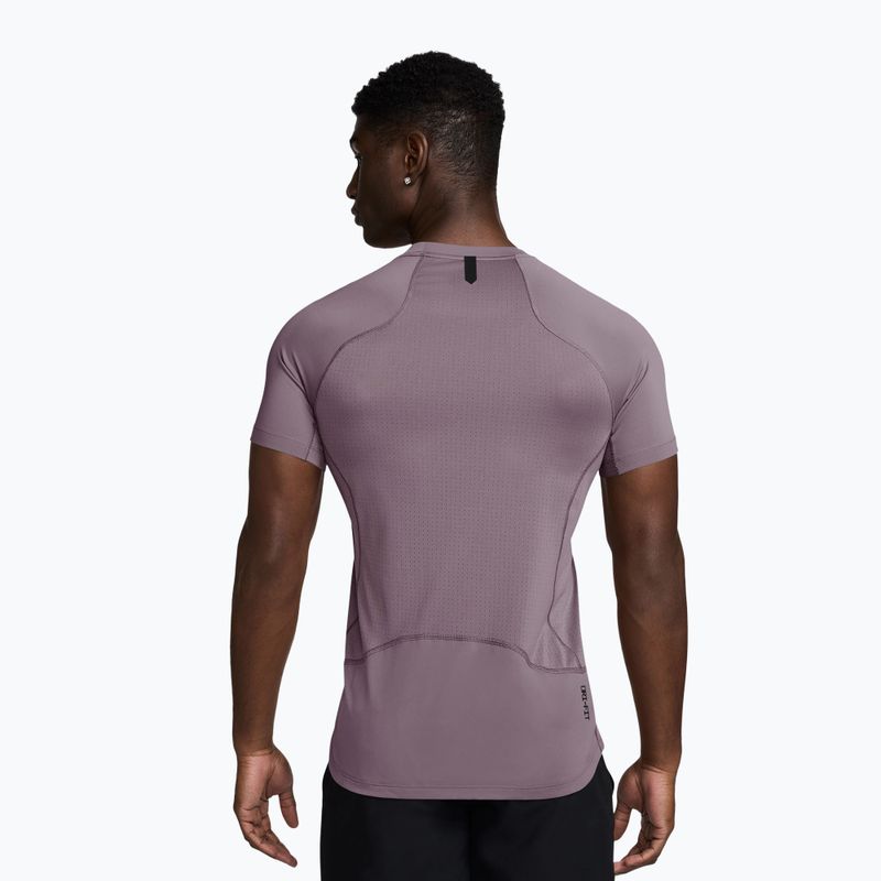 Футболка для тренувань чоловіча Nike Pro Training Dri-Fit purple smoke/light violet ore/vivid purple 2