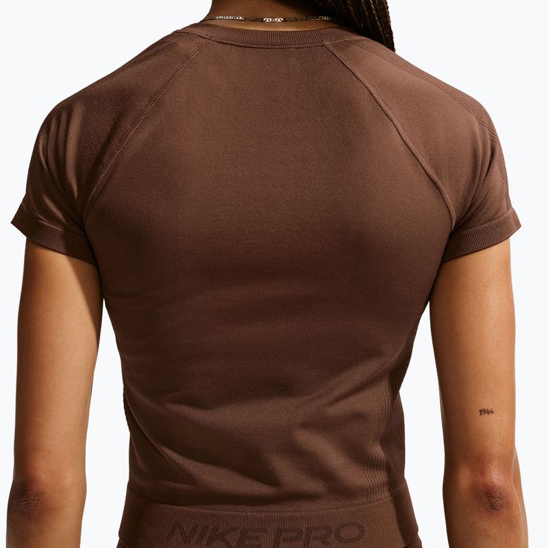 Футболка для тренувань жіноча Nike Pro Seamless Dri-Fit SS cacao wow 5