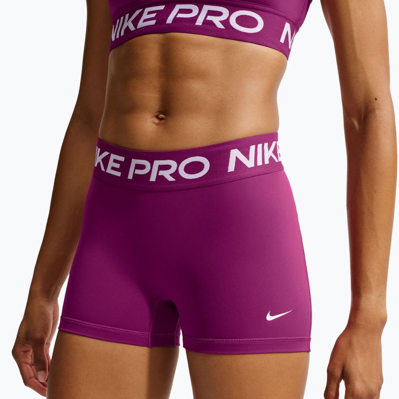 Шорти жіночі Nike Pro Mid-Rise Biker 3" true berry/white 4