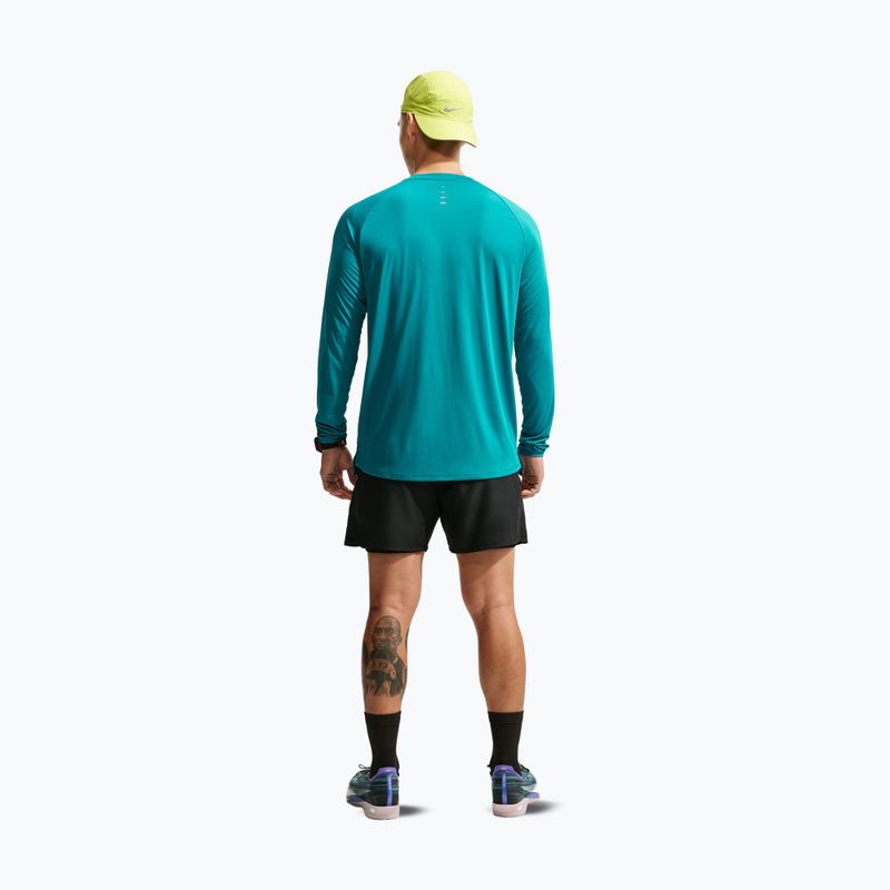 Лонгслів для бігу чоловічий Nike Stride bright spruce 3