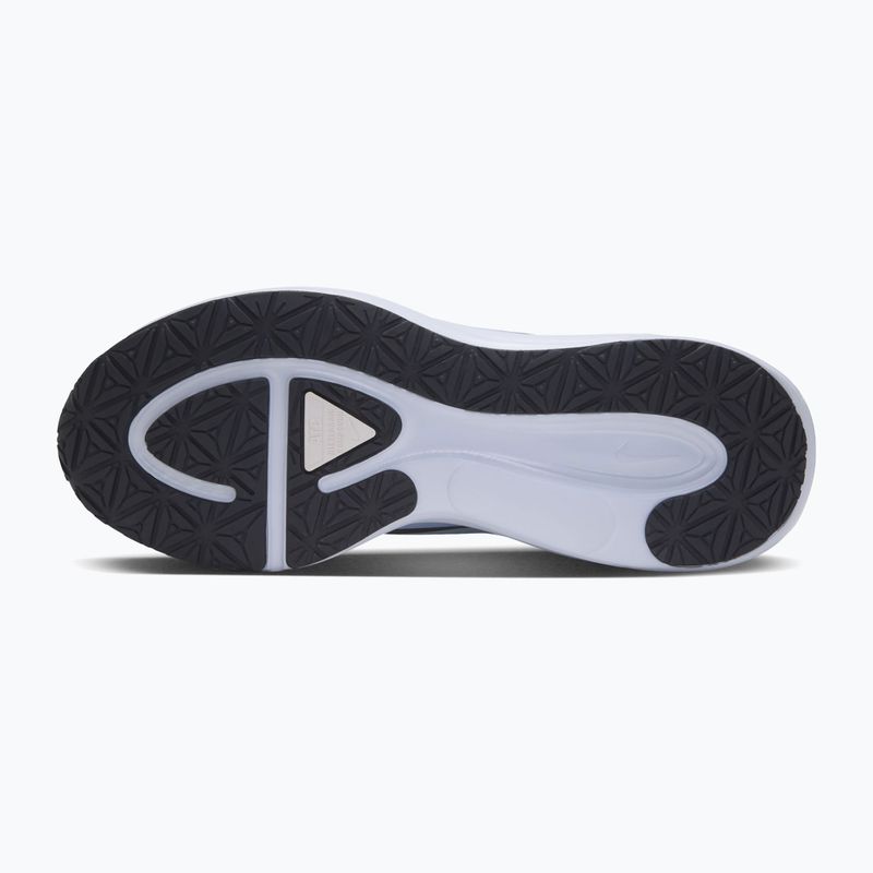 Кросівки для бігу чоловічі Nike Revolution 8 Utility football grey/ligt armory blue/gridiron 3