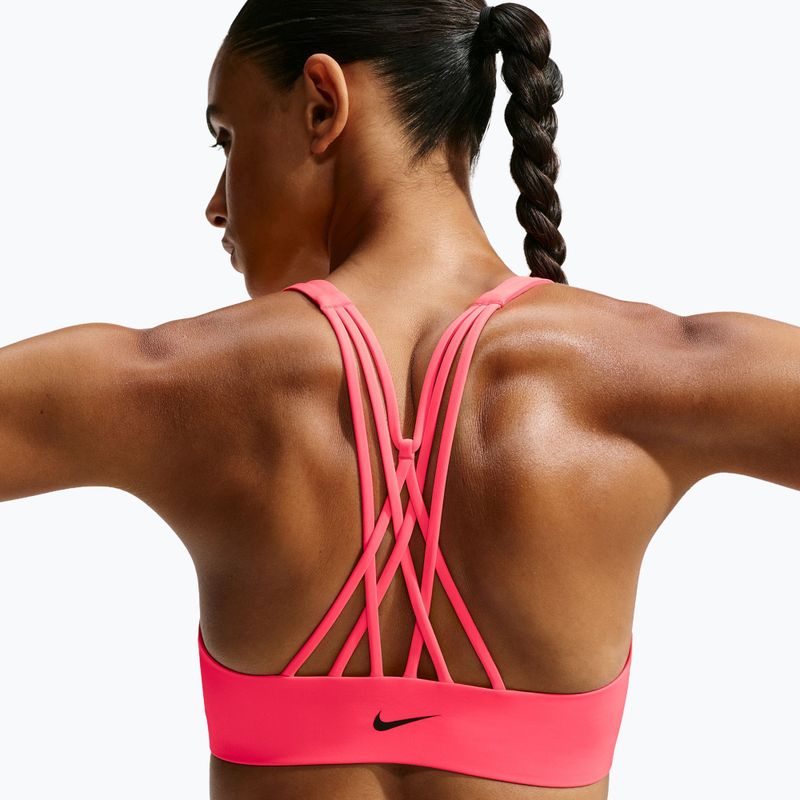 Бюстгальтер для тренувань Nike Indy Strappy laser crimson/black 5