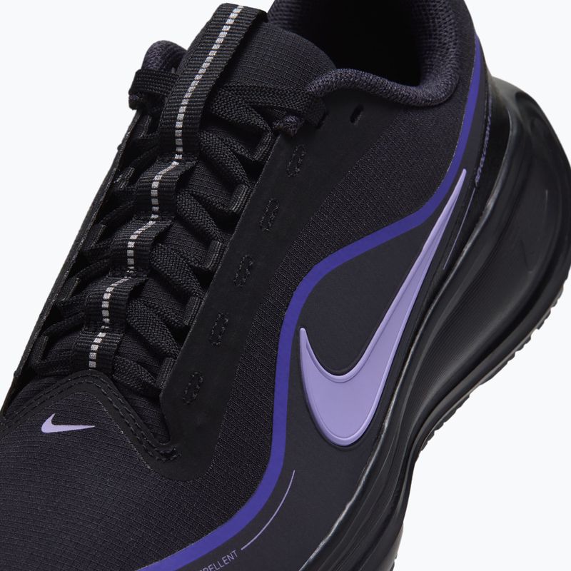 Кросівки для бігу жіночі Nike Revolution 8 Utility black/persian violet/purple pulse 5