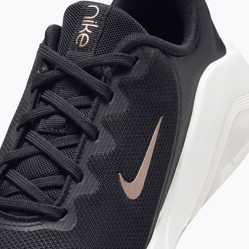 Кросівки для тренувань жіночі Nike Bella 7 off noir/sail/blur 4