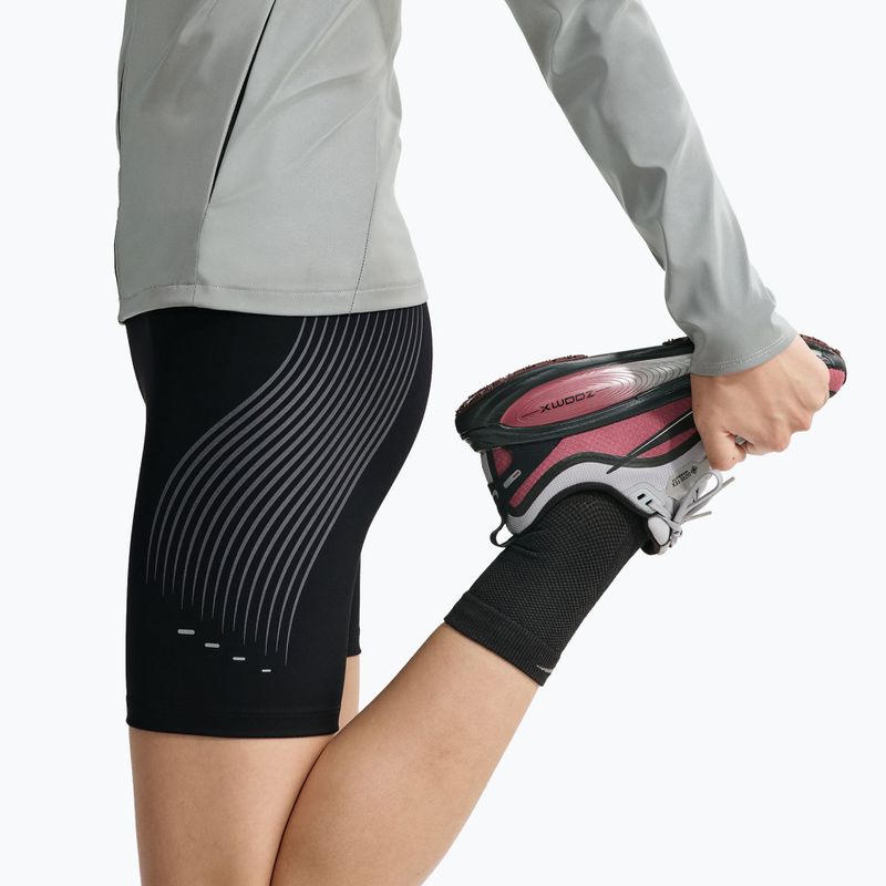 Шорти для бігу жіночі Nike Swift black 6