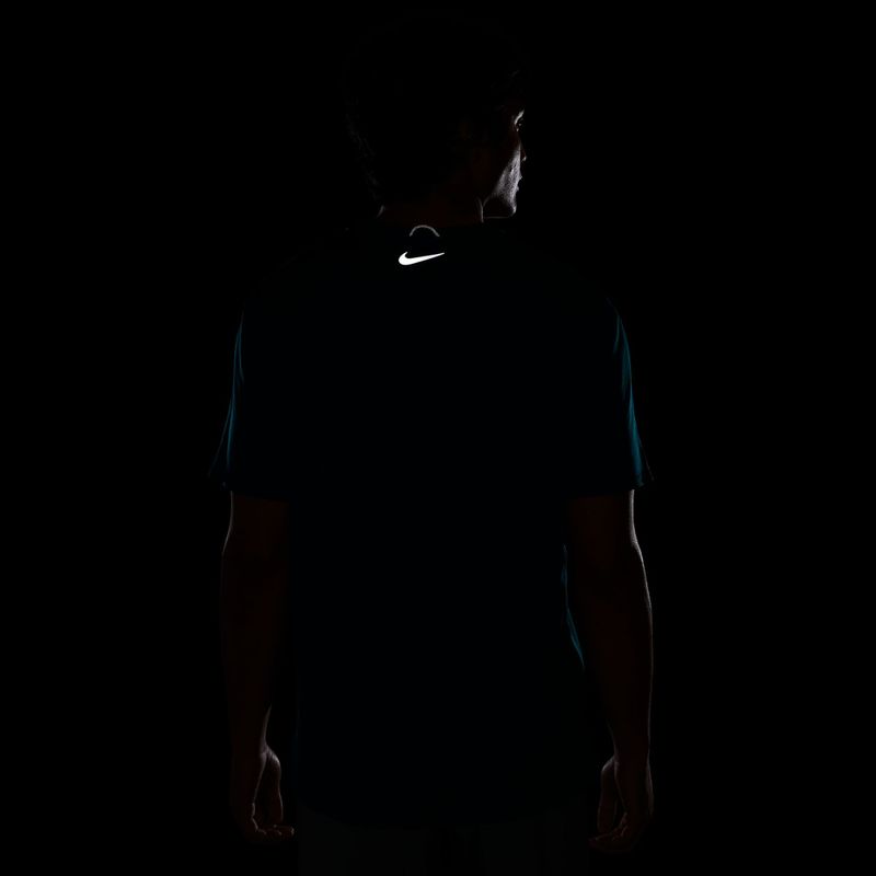 Футболка для бігу чоловіча Nike Miler bright spruce 4