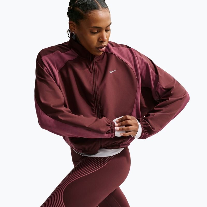Куртка для бігу жіноча Nike Swift Mystic Dates/Pink Smoke 5