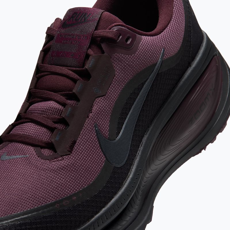 Кросівки для бігу чоловічі Nike Vomero 18 GORE-TEX burgundy crush/burgundy crush/black 5