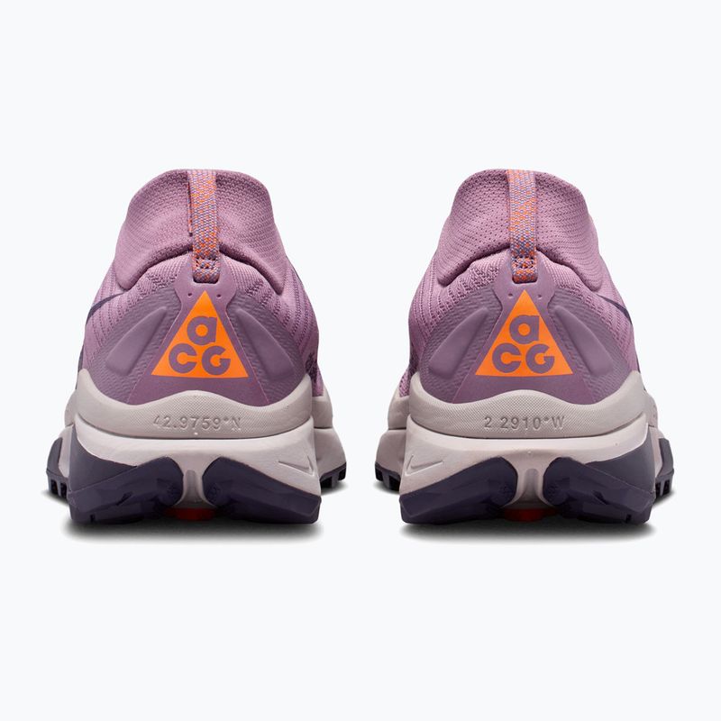 Жіночі бігові кросівки Nike ACG Zegama Trail Violet Dust/Silver Lilac/Purple Dynasty 2