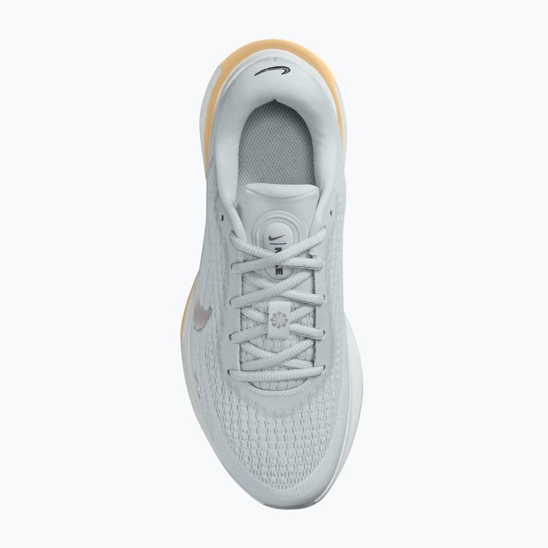 Кросівки для бігу жіночі Nike Journey Run pure platinum/metallic silver 2
