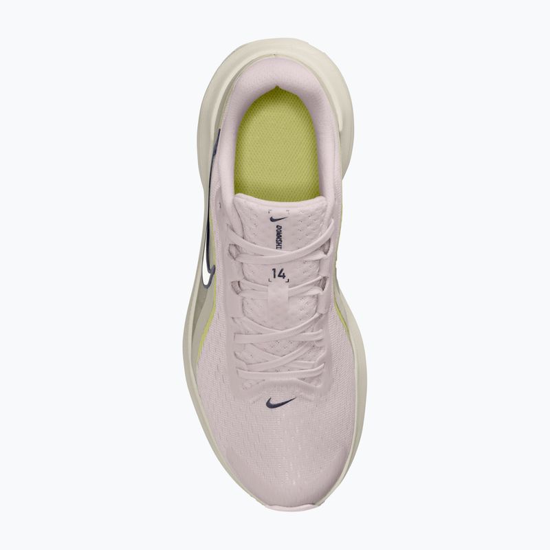 Кросівки для бігу жіночі Nike Downshifter 14 platinum violet/light bone/gridiron/sail 4