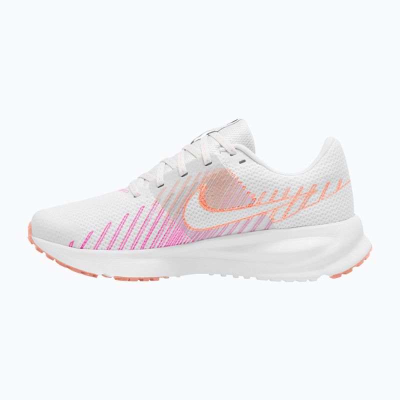 Кросівки для бігу жіночі Nike Run Defy white/hyper pink/crimson bliss/gridiron 2