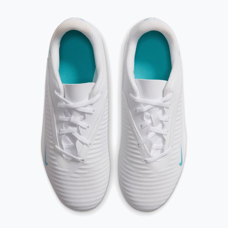 Футбольне взуття дитяче Nike Phantom 6 Low Club Jr MG white/white/dusty cactus 3