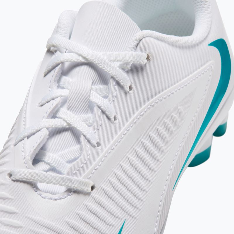 Футбольне взуття дитяче Nike Phantom 6 Low Club Jr MG white/white/dusty cactus 5