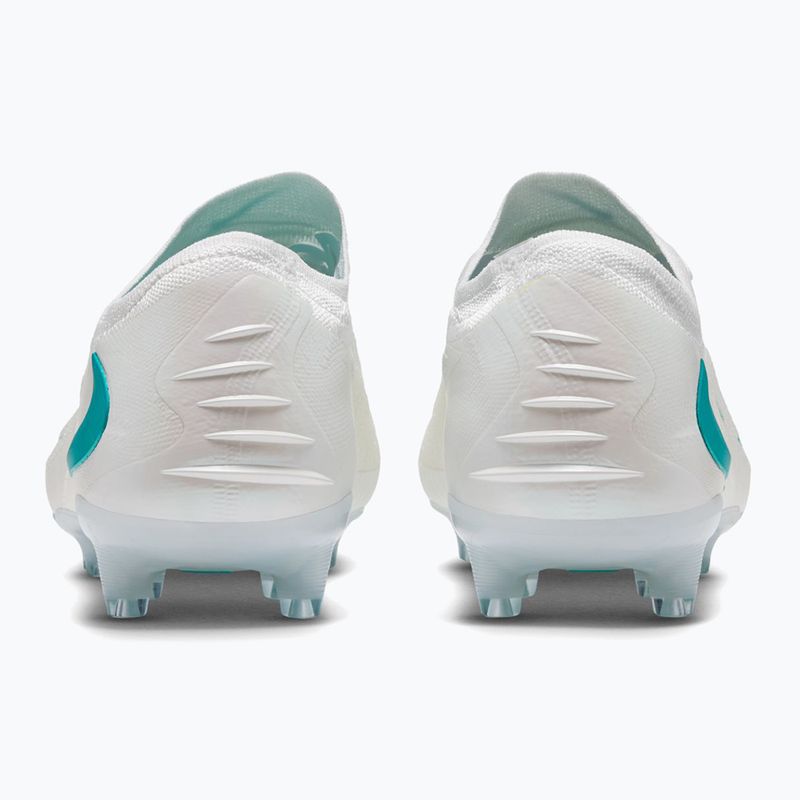 Кросівки футбольні чоловічі Nike Phantom 6 Low Elite AG-Pro white/white/dusty cactus 2