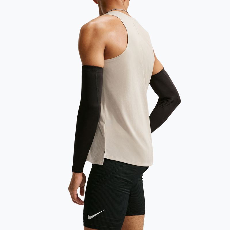 Футболка для бігу чоловіча Nike Stride cream Ii/sail 6