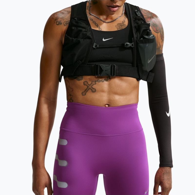 Шорти для бігу жіночі Nike Tempo Flash bold berry 4