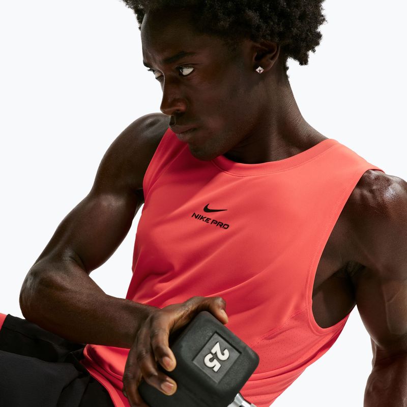 Футболка для тренувань чоловіча Nike Pro Training Dri-Fit laser crimson/black 6