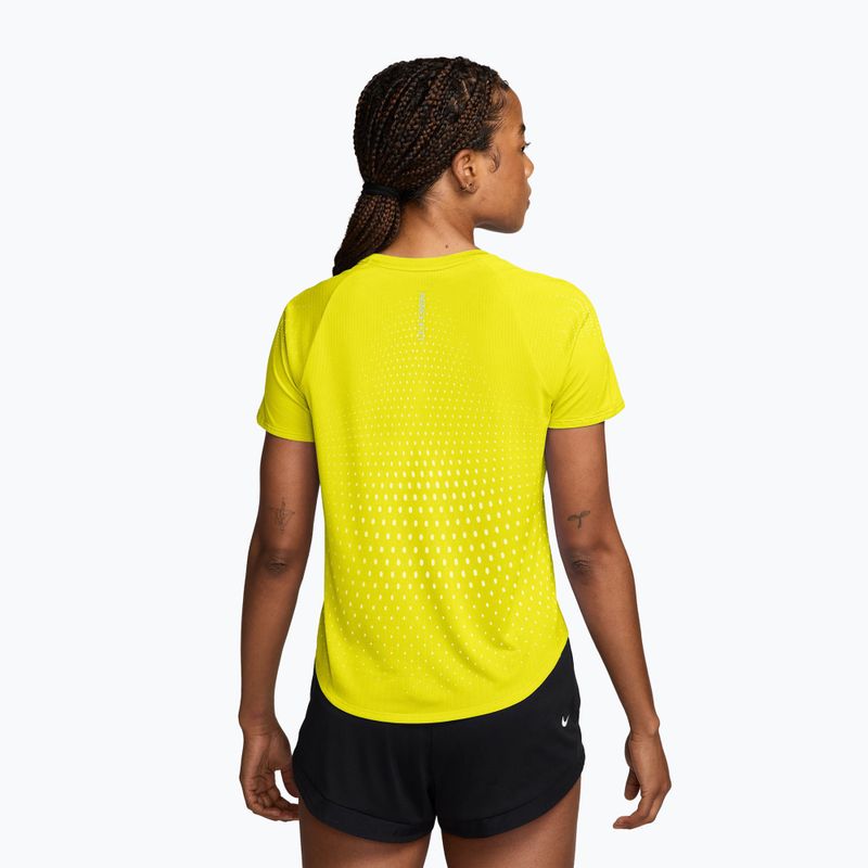 Футболка для бігу жіноча Nike Swift Aero-FIT lemon venom/white 2