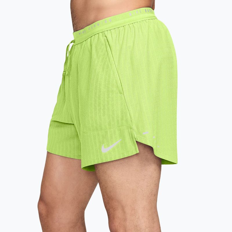 Шорти для бігу чоловічі Nike Stride light lemon twist 3