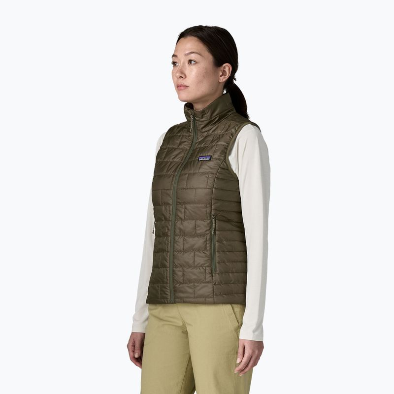 Жилет жіночий Patagonia Nano Puff basin green 4