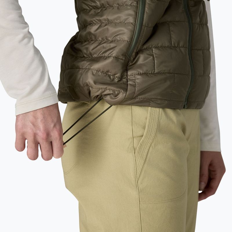 Жилет жіночий Patagonia Nano Puff basin green 7