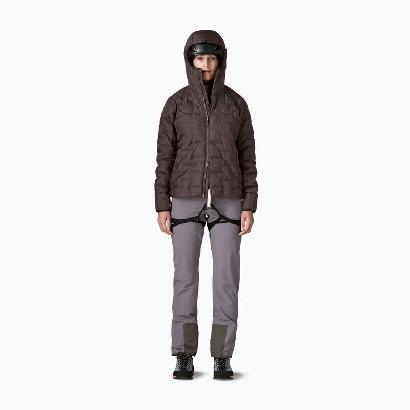 Куртка утеплена жіноча Patagonia Durable Down Hoody den brown 2
