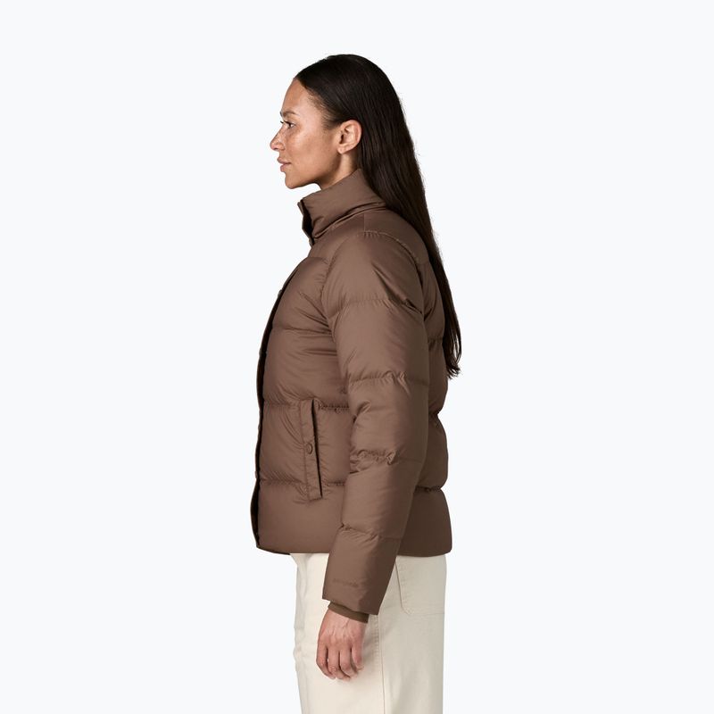 Пуховик жіночий Patagonia Silent Down bermbrown 3
