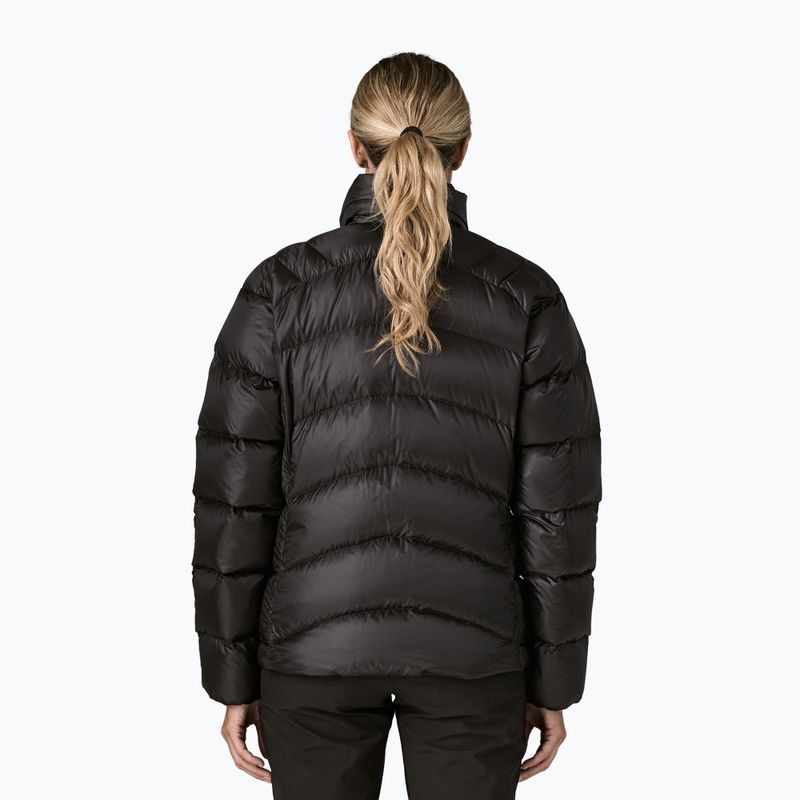 Пуховик жіночий Patagonia Fitz Roy Down black 3