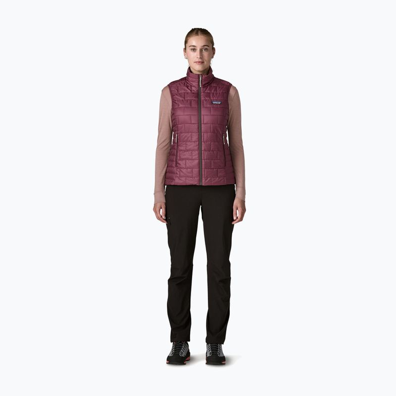 Жилет жіночий Patagonia Nano Puff berry fig 2