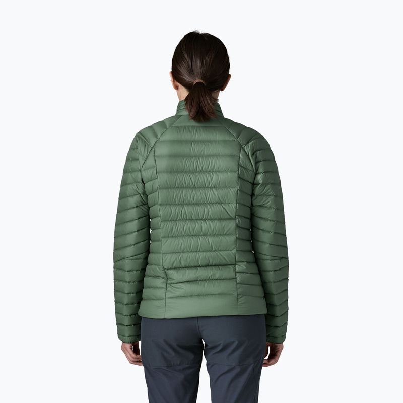 Пуховик жіночий Patagonia Down Sweater canopy green 2