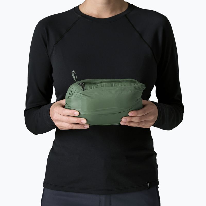 Пуховик жіночий Patagonia Down Sweater canopy green 8