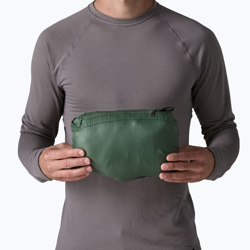 Пуховик чоловічий Patagonia Down Sweater Hoody treeline green 9