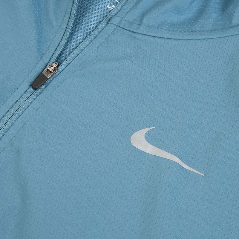 Куртка для бігу чоловіча Nike Impossibly Light Windrunner smoke grey/smokey blue/anthracite 3