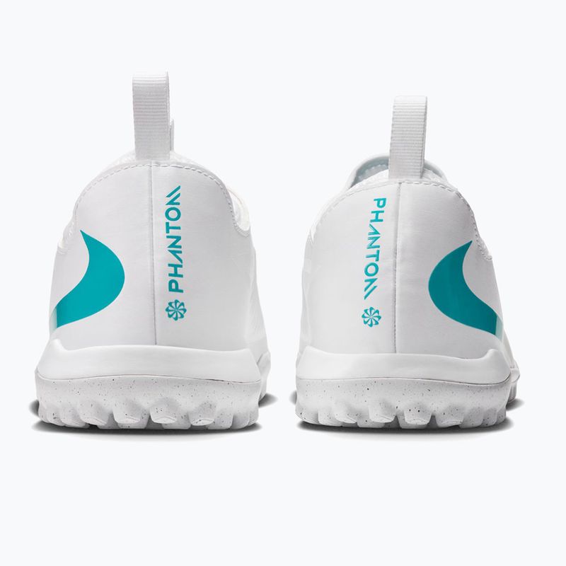 Футбольне взуття дитяче Nike Phantom 6 Low Academy Jr TF white/white/dusty cactus 2