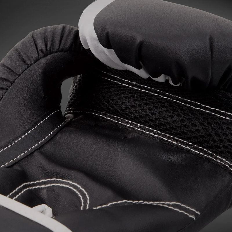 Дитячі боксерські рукавиці Venum Challenger 2.0 Kids VENUM-03089-001 black/white 2