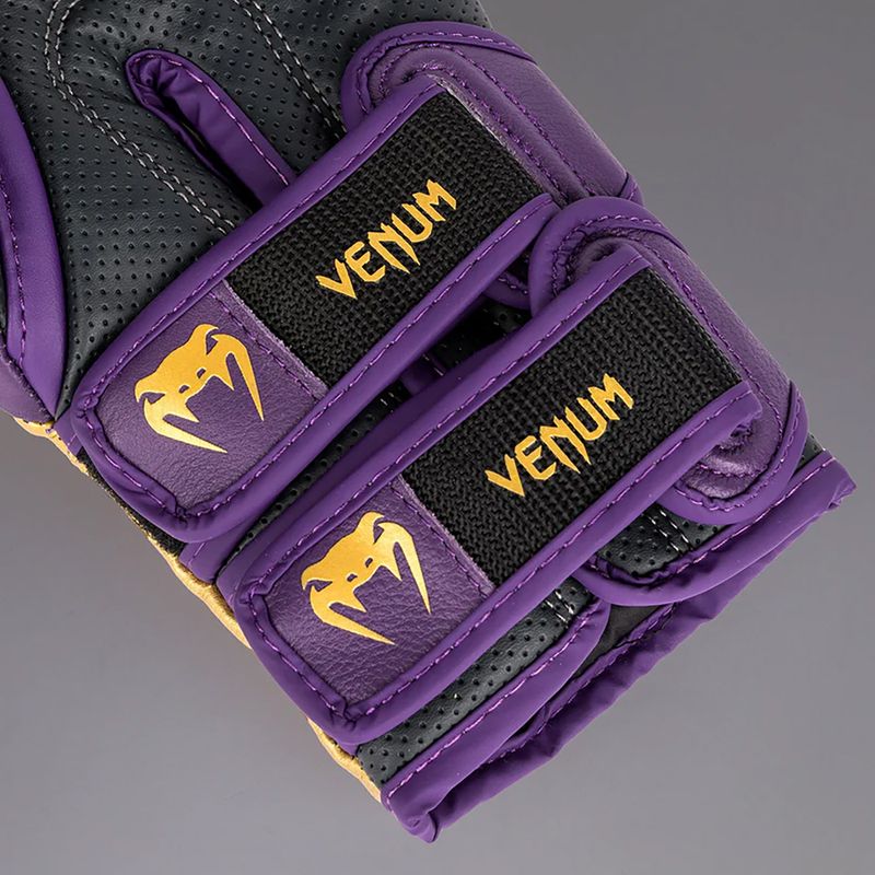 Рукавиці боксерські Venum Reverso Boxing dark purple/gold 5